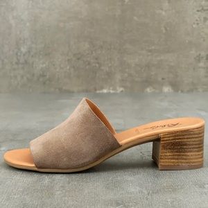 Rebels Dia Suede Leather Mules - Size 40